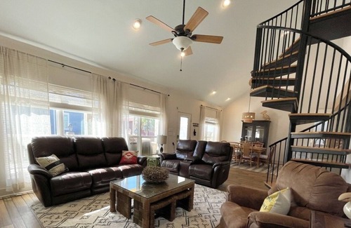 Port Bolivar House | Ocean's Edge 4 Bedroom Home by Redawning