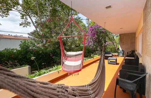 Parede Villa | Ocean's House
