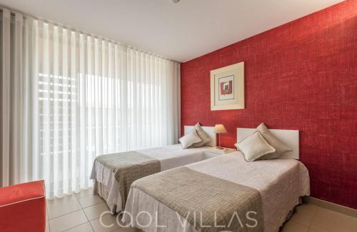 Salgados Apartment | Ocean's Nest - walking distance to beach