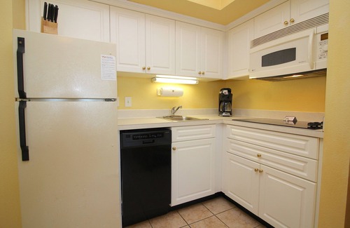 Northeast Virginia Beach Apartment | Ocean Sands Resort, Oceanfront, Virginia Beach by Vacatia