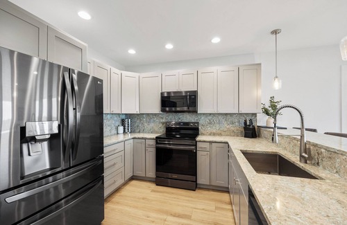 Copalis Beach House | "Ocean Shore Desire" Beach Getaway! Beach/HotTub/Gameroom/Sleeps 10