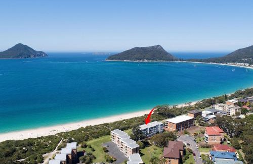 Nelson Bay Apartment | Ocean Shores 12 Waterfront Unit with Sensational Water Views WiFI and Air Conditioning