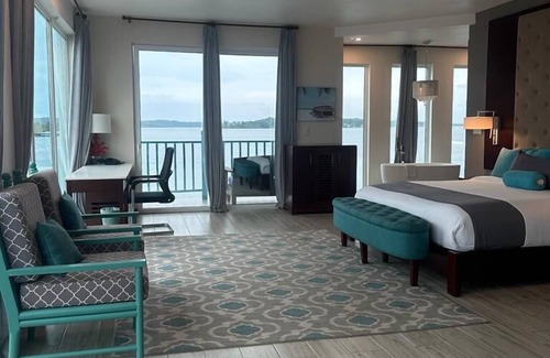 Playa Coronado Hotel | Ocean Sky Bocas