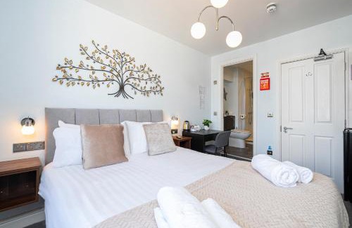 Plymouth Hotel | Ocean Stays - Boutique Hotel on Plymouth Hoe