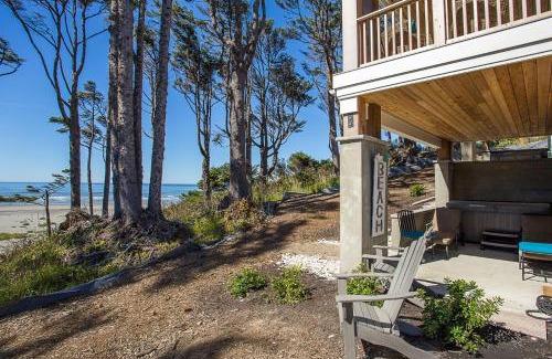 Seabrook House | Ocean Tails by Seabrook Hospitality