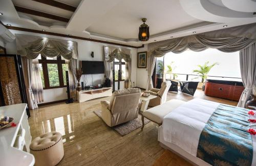 Mahe Island House | Ocean Terrace
