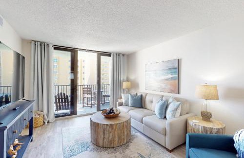 New Smyrna Beach Apartment | Ocean Trillium Suites 401