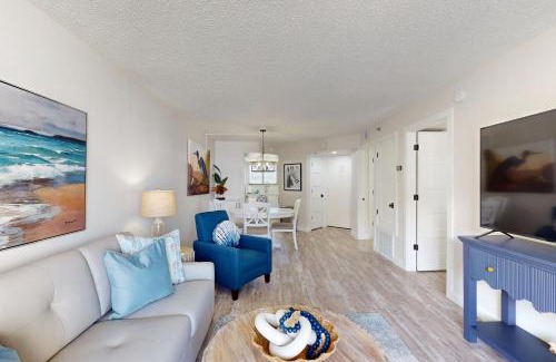New Smyrna Beach Apartment | Ocean Trillium Suites 401