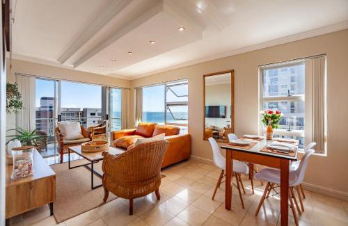 Bloubergstrand Apartment | Ocean View 2 Bedroom Apartment in Blouberg, Cape Town