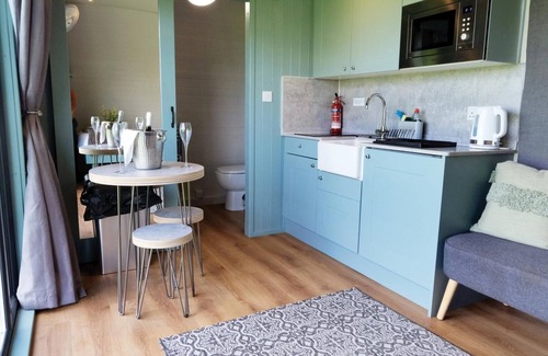 Oldwalls Ski Chalet | Ocean View 4 - 1 Bedroom Modern Pod - Llanrhidian