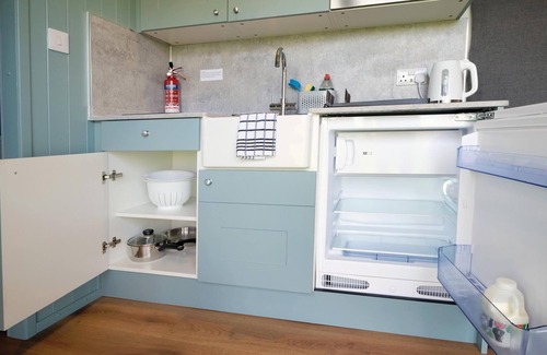 Oldwalls Ski Chalet | Ocean View 4 - 1 Bedroom Modern Pod - Llanrhidian