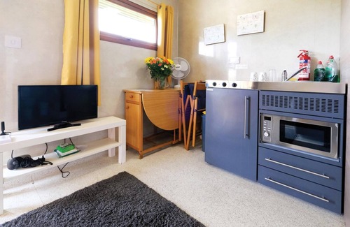 Oldwalls Ski Chalet | Ocean View 7 - 1 Bedroom Chalet - Llanrhidian