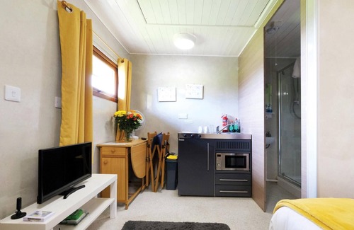 Oldwalls Ski Chalet | Ocean View 7 - 1 Bedroom Chalet - Llanrhidian