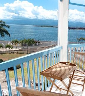 Pointe-a-Pitre Apartment | Ocean View and Exclusive Flat Le croisieriste