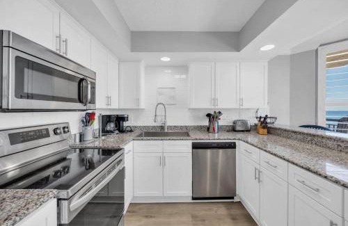Arcadian Shores House | Ocean View at Kingston Gorgeous Ocean Pier Views and Pool