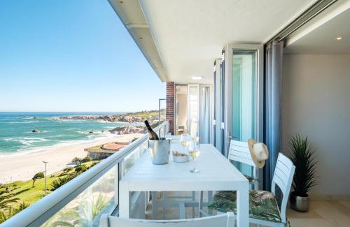 Camps Bay Apartment | Ocean View Camps Bay 3bed Apt Beach Vistas