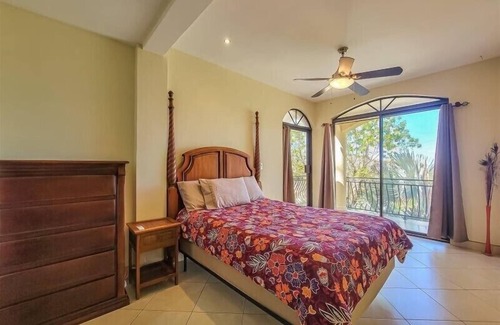 Coco Condo | Ocean View Condo With infinity pool