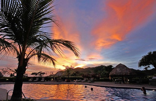 Herradura Apartment | Ocean View Condo in Los Sueños