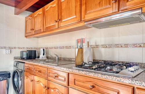 Paul do Mar Cottage | Ocean View Cottage, a Home in Madeira
