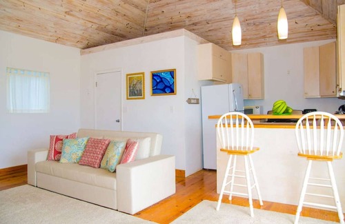 Nassau Apartment | Ocean View Cottage at Orange Hill Beach