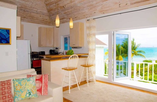 Nassau Apartment | Ocean View Cottage at Orange Hill Beach