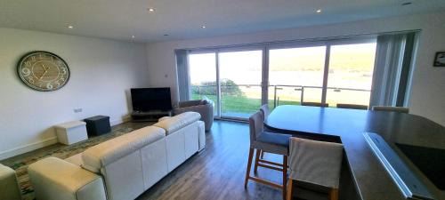 Perranporth House | Ocean View