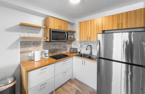 Candelero Abajo Villa | Ocean View Getaway for 4 in Beautiful Palmas