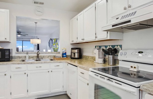 Butler Beach Apartment | Ocean View Getaway in Historic St Augustine
