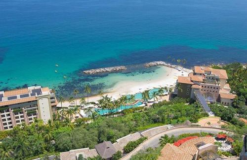 South Shore Hotel Area House | Ocean View Oasis with Hot Tub Sandy Beach & Waterfall