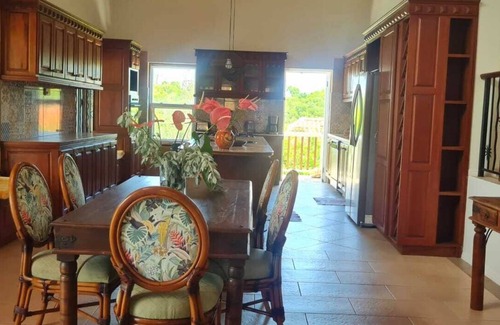 Mount Hardy Villa | Ocean View property built on TV.