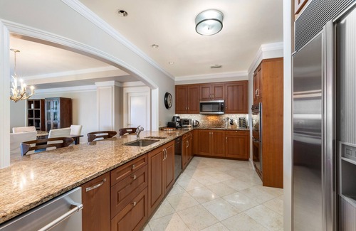 Seven Mile Beach Condo | Ocean View Residence 608 Located at The Ritz-carlton by Redawning