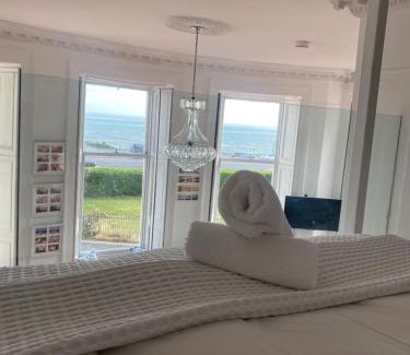 Kemptown Apartment | Ocean View Retreat