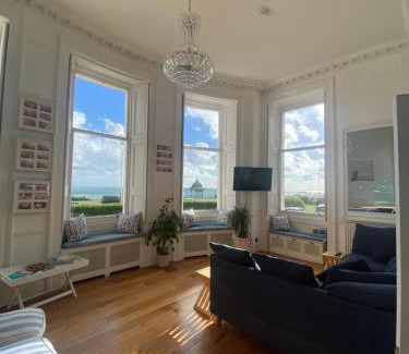 Kemptown Apartment | Ocean View Retreat
