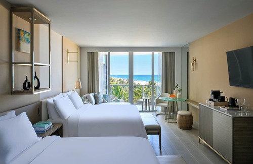Singer Island Hotel | Ocean View Stay | 2 Doubles, 2 Rooms & Access to Outdoor Pools
