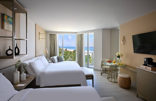 Singer Island Hotel | Ocean View Stay | 2 Doubles, 2 Rooms & Access to Outdoor Pools