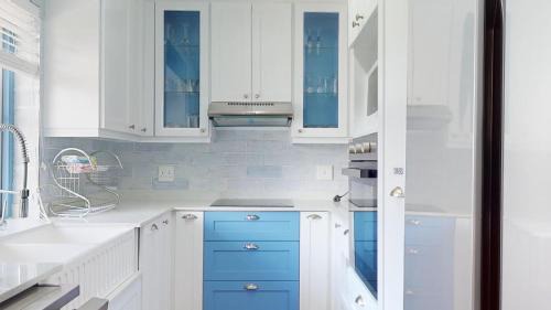 Port Edward House | Ocean View Villa at Caribbean Estate by Top Destinations Rentals