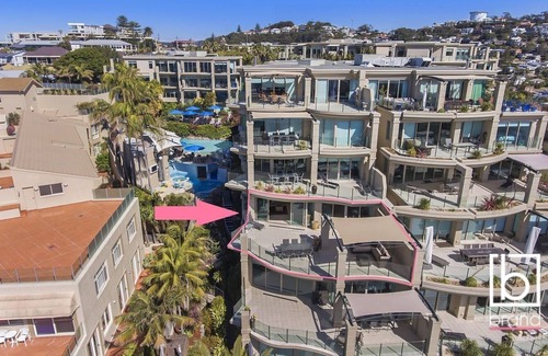 Terrigal Apartment | Ocean views Apartment within Resort - Star of the Sea - Heated Pool