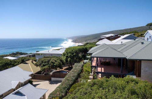 Yallingup House | Ocean Views I Private Properties
