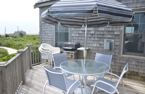 Tom Nevers House | Ocean Views, Quiet, Modern, Comfortable Home, 5 Minute Walk To Beach