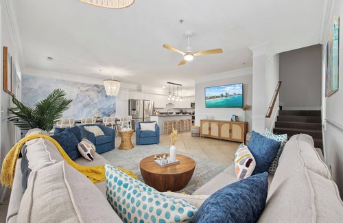 Ash House | Ocean Views/Steps to Beach+Pier/Sleeps 20/Golfer's Dream/Bag Drop/HotTub/Pool