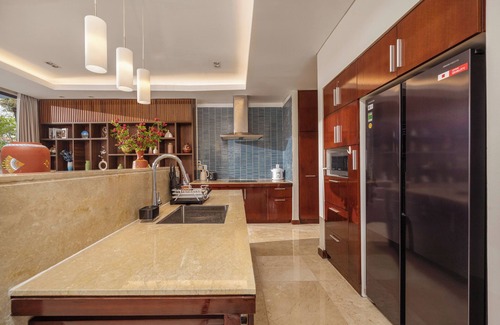 Ngu Hanh Son Villa | Ocean Villa Da Nang 4BR 5 Beds, Private Pool and Kitchen