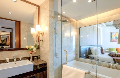Cam Lam Hotel | Ocean Waves Resort Cam Ranh