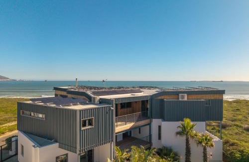 Sunset Beach House | ocean12 Guesthouse Sunset Beach