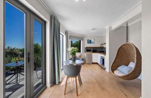 Sunset Beach House | ocean12 Guesthouse Sunset Beach