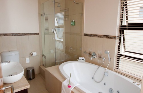 Mountainside House | Oceana Palms Luxury Guest House