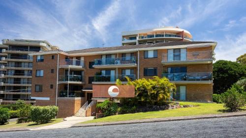 Forster Apartment | Oceancrest 9