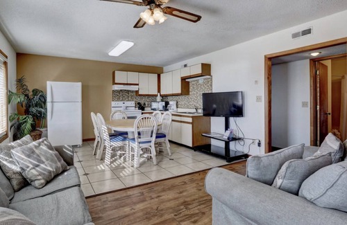 Wilmington Beach Hotel | Oceaneer Motel