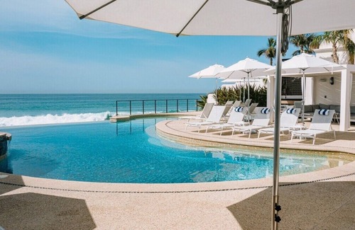 Buzzards Apartment | Oceanfront 3bd Residence Wordclass Amenities