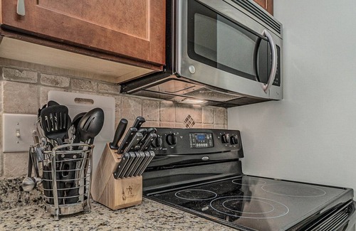 Cherry Grove Beach Resort | Oceanfront 2 bdrm in Myrtle Beach