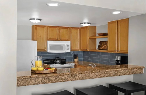 Sea Pines Resort | Oceanfront - 3 Bedroom - Marriott's Monarch at Sea Pines - Full Resort Access